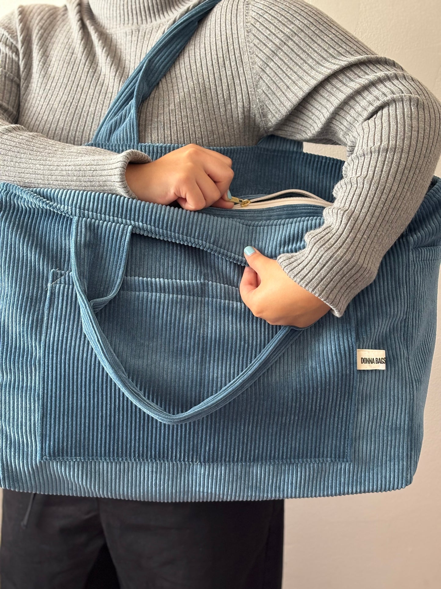 CRISTAL BAGS ROYAL BLUE CORDUROY