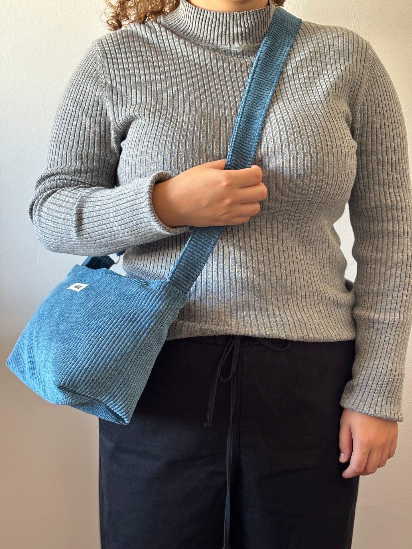 NINA BAGS ROYAL BLUE CORDUROY