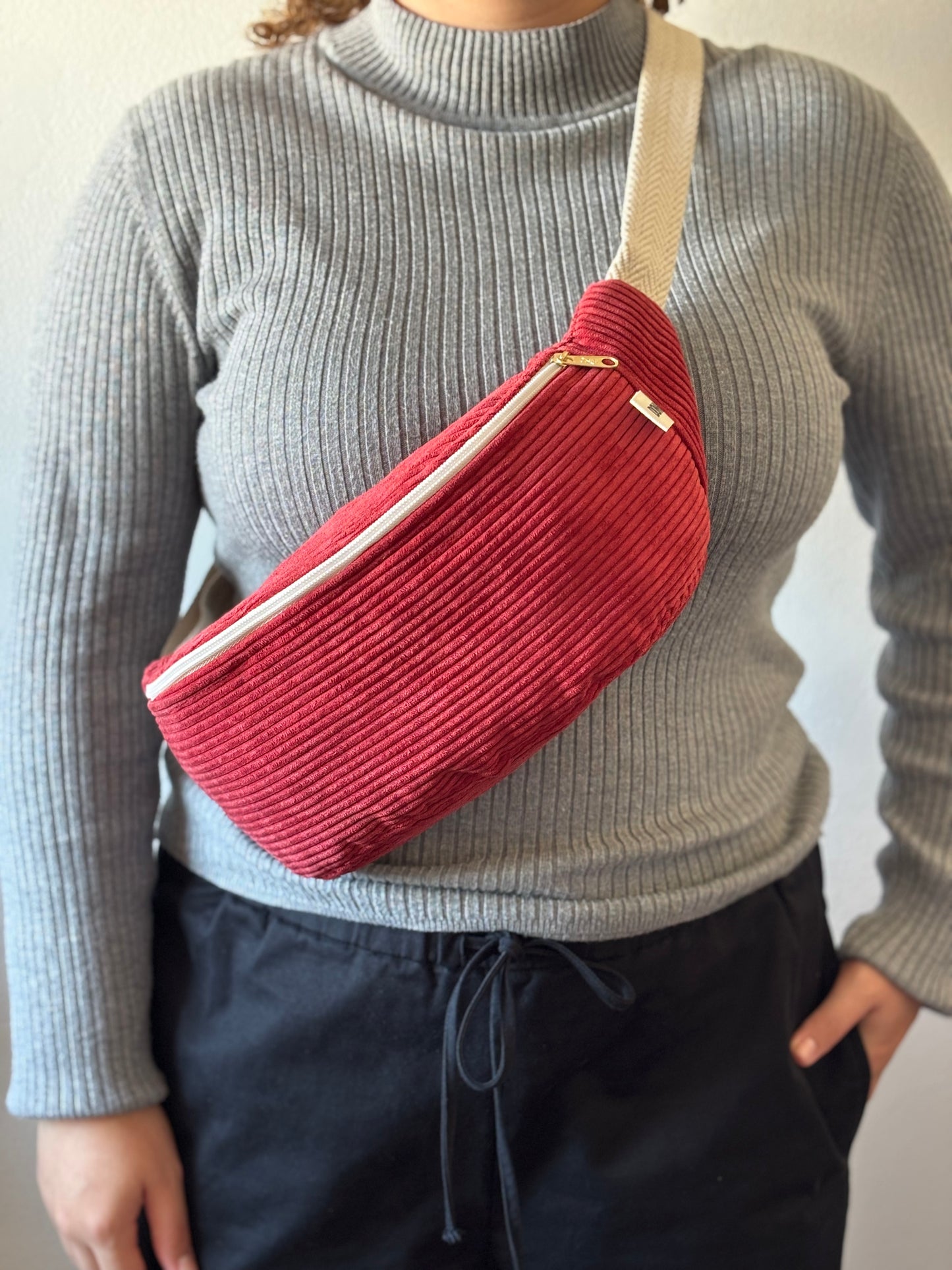 PALOMA BAGS RED CORDUROY