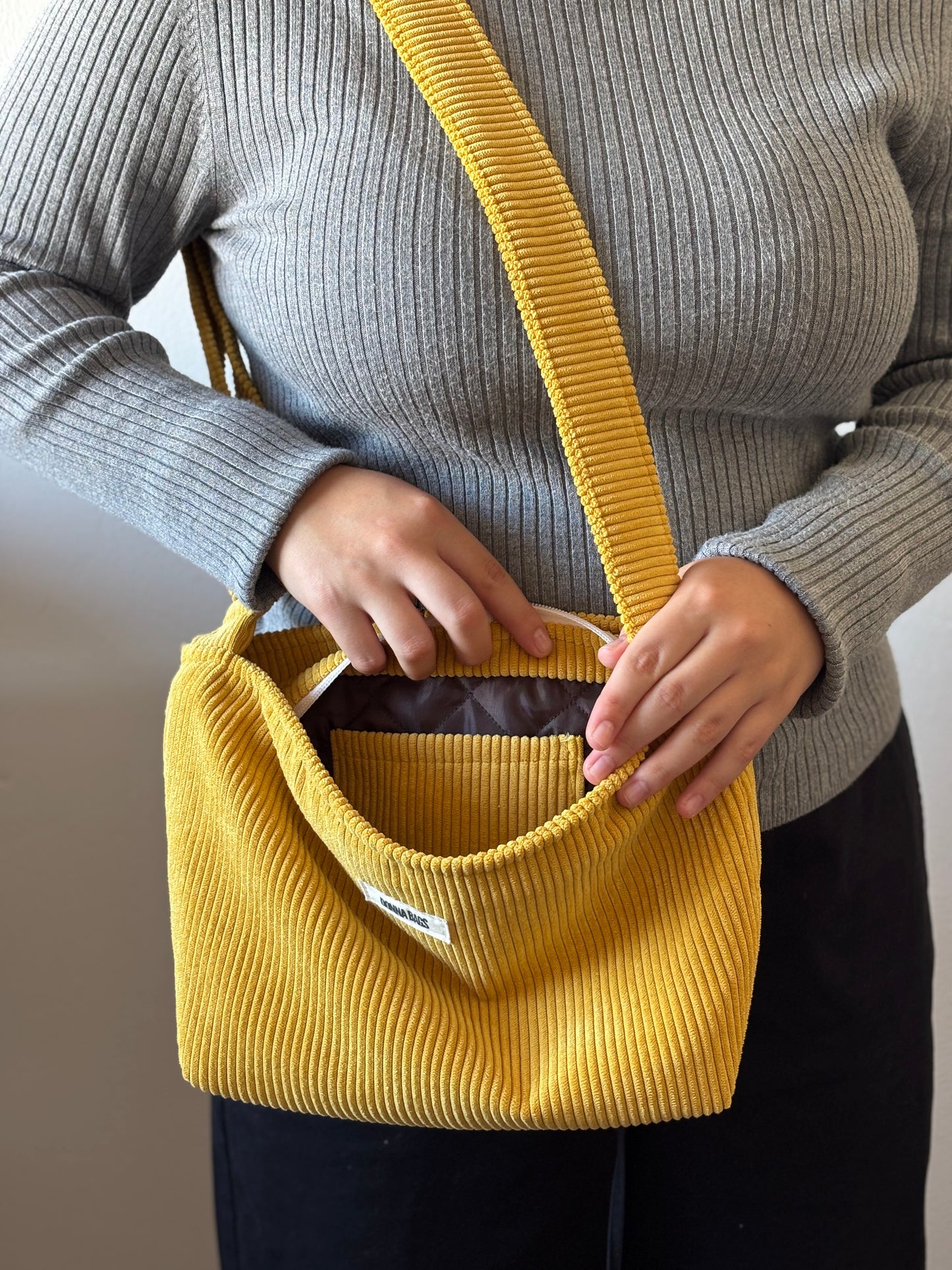 NINA BAGS YELLOW CORDUROY