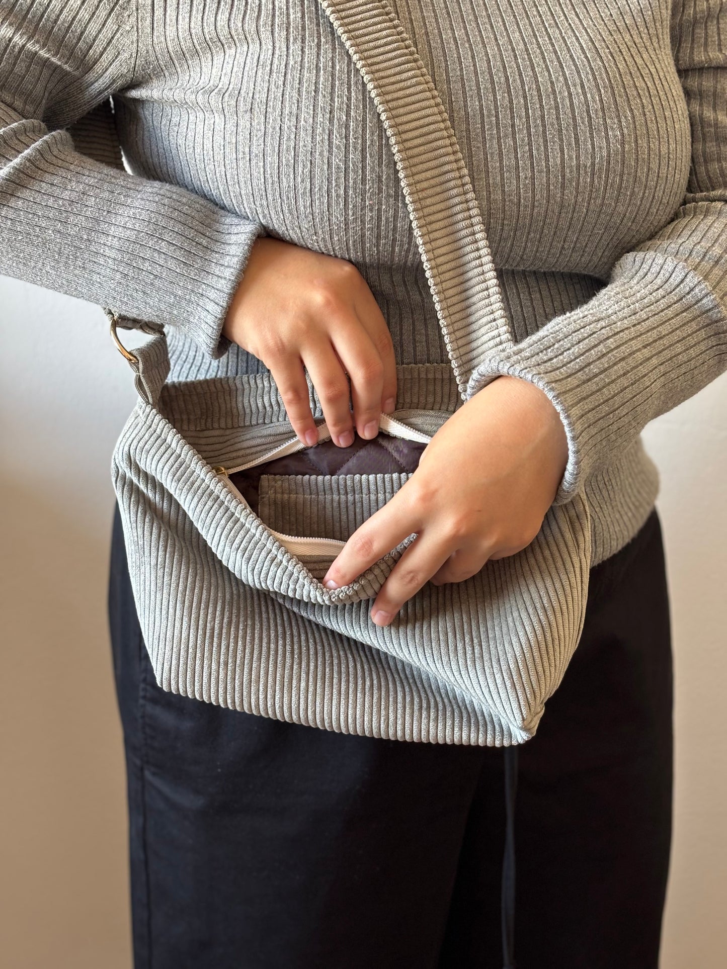 NINA BAGS GRAY CORDUROY