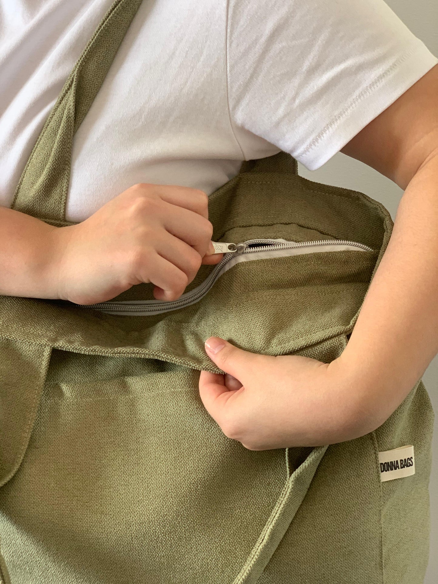 MILA BAGS RUSTIC VELVET OLIVE GREEN