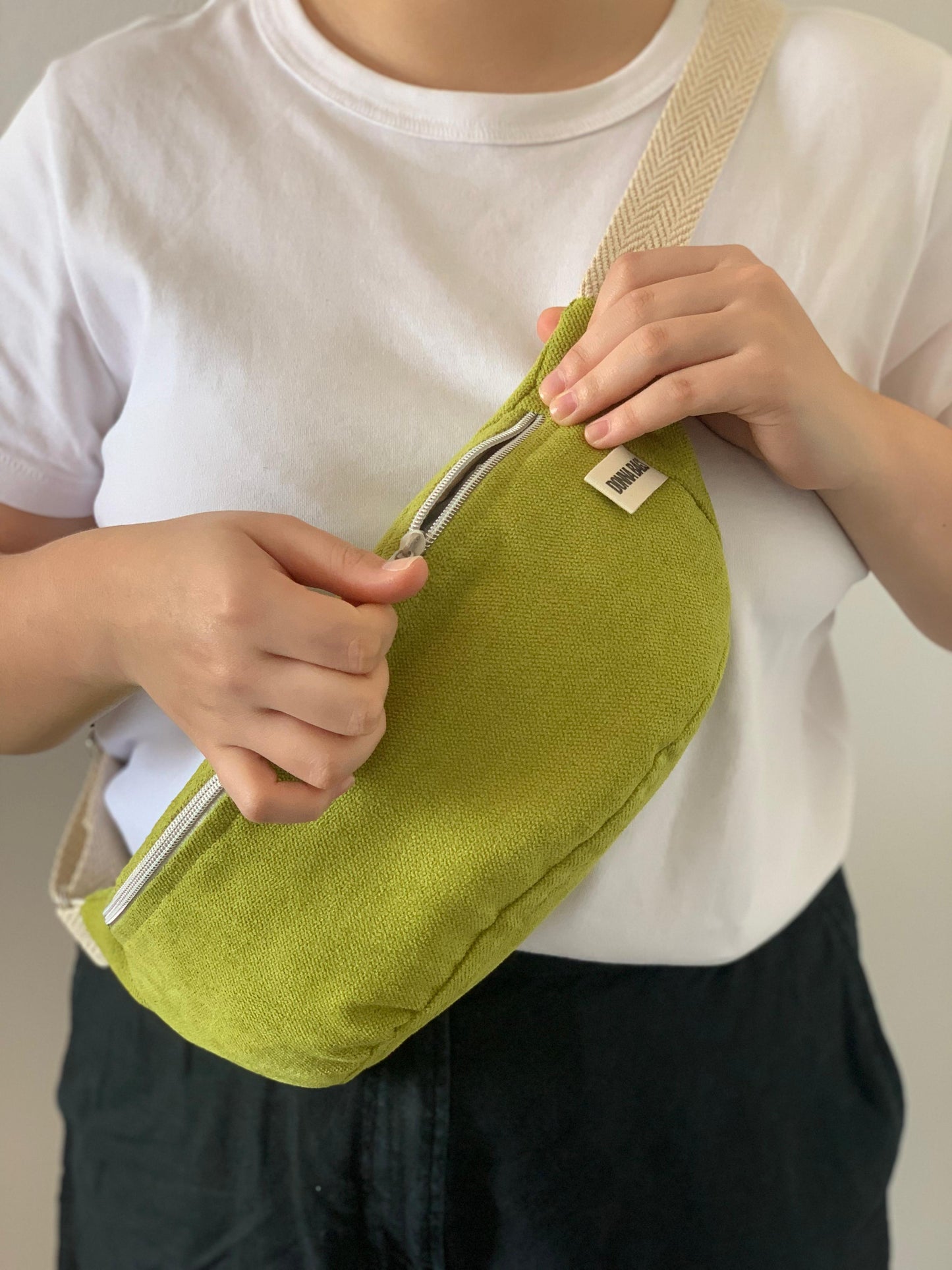 PALOMA BAGS RUSTIC VELVET PISTACHIO GREEN