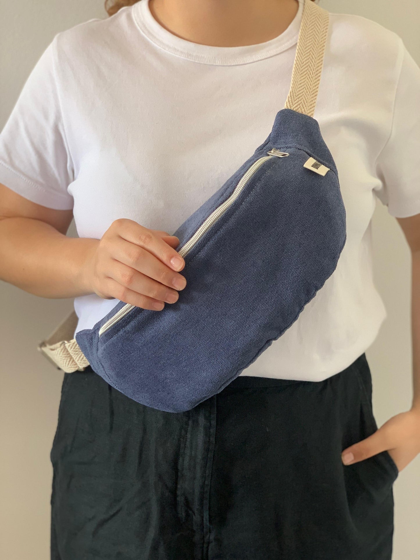 PALOMA BAGS RUSTIC VELVET NAVY BLUE