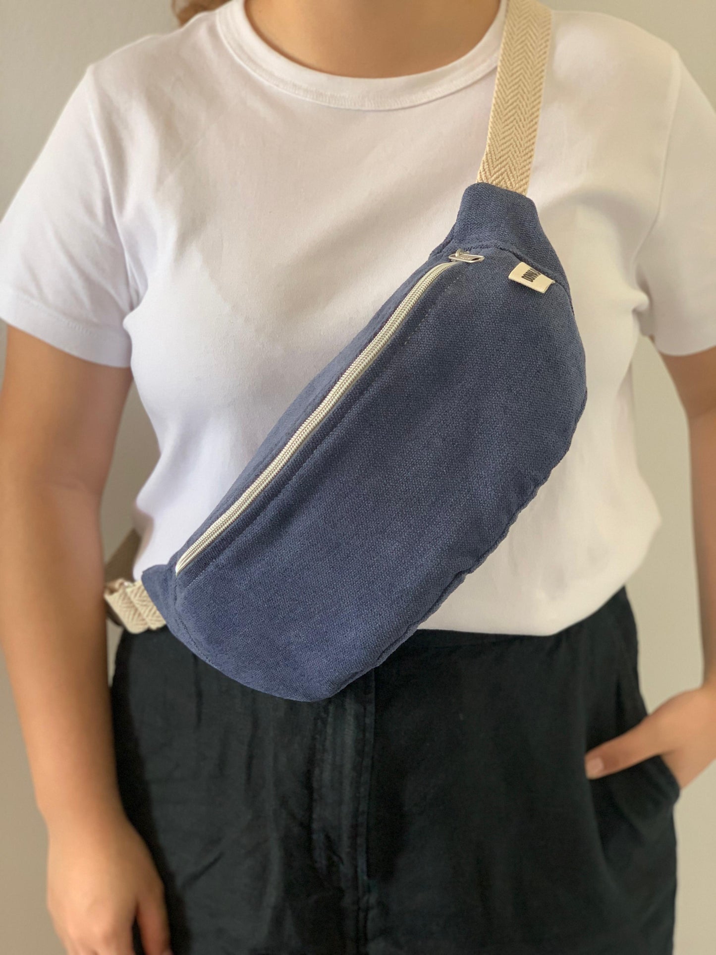 PALOMA BAGS RUSTIC VELVET NAVY BLUE
