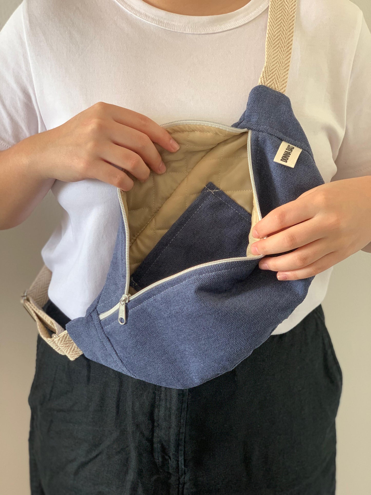PALOMA BAGS RUSTIC VELVET NAVY BLUE