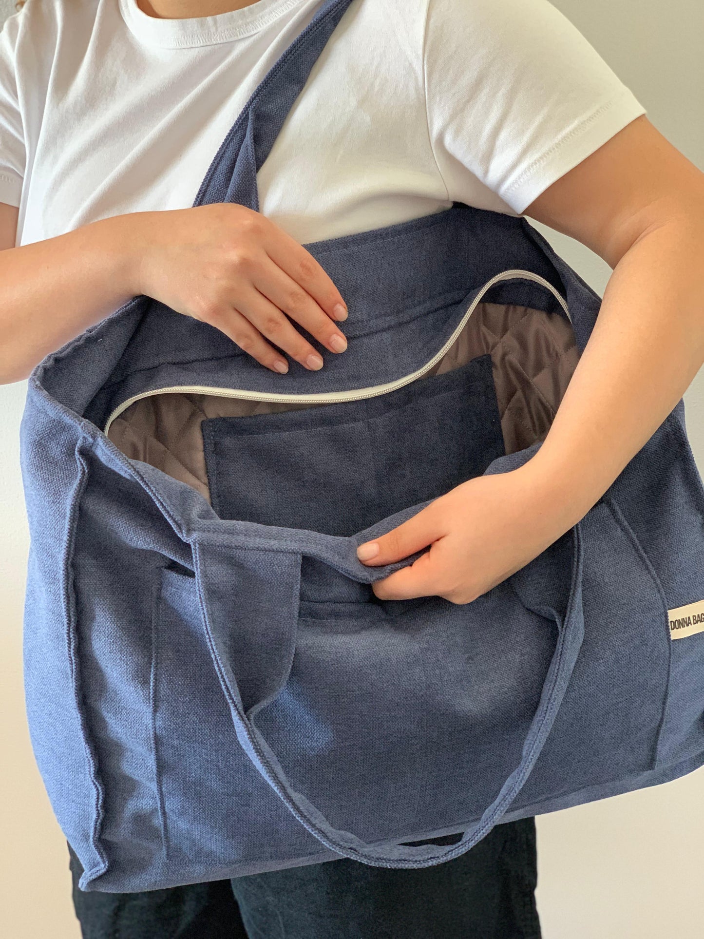 CRISTAL BAGS RUSTIC VELVET NAVY BLUE