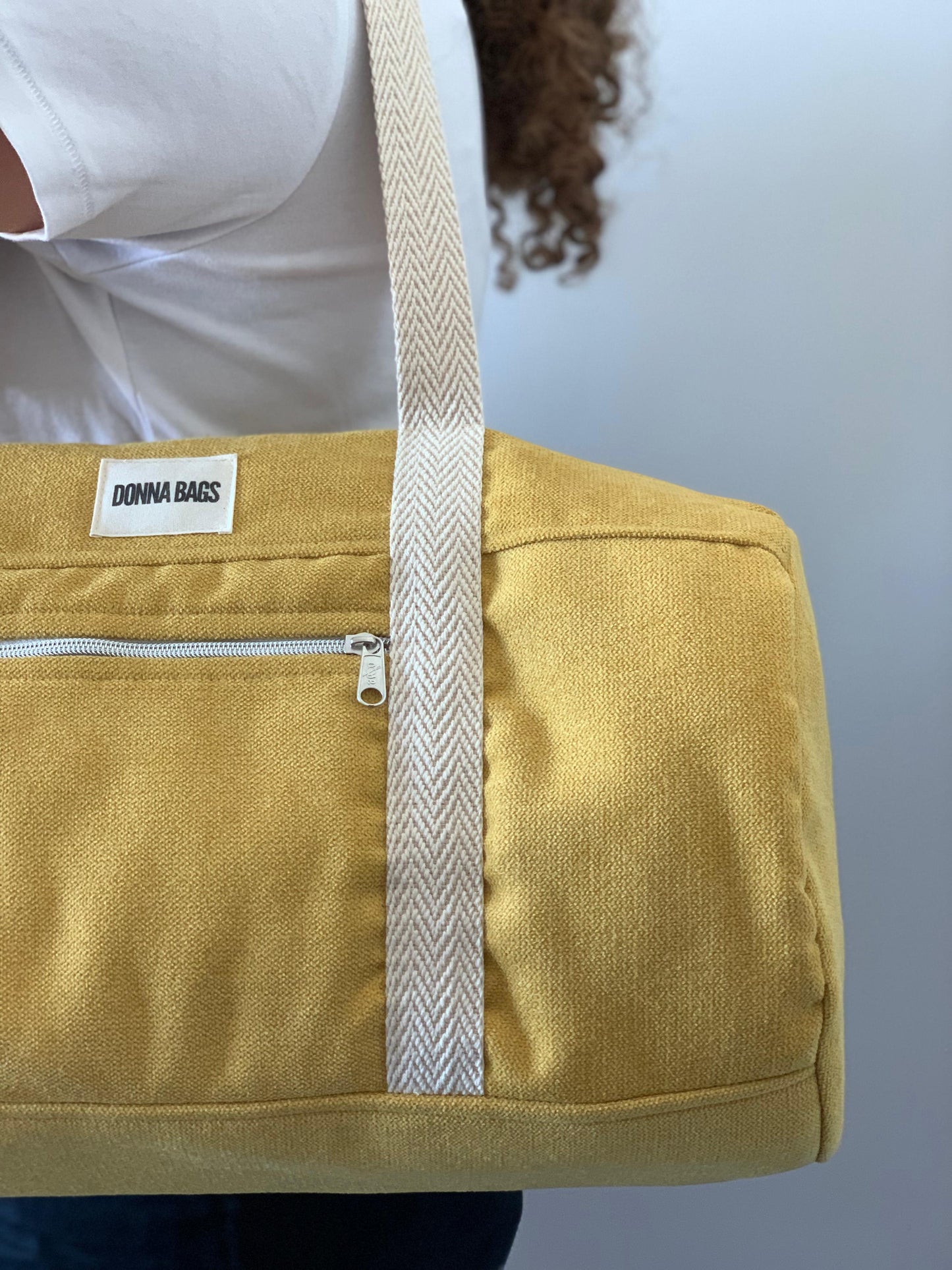TAÍS BAGS RUSTIC VELVET BUTTER YELLOW