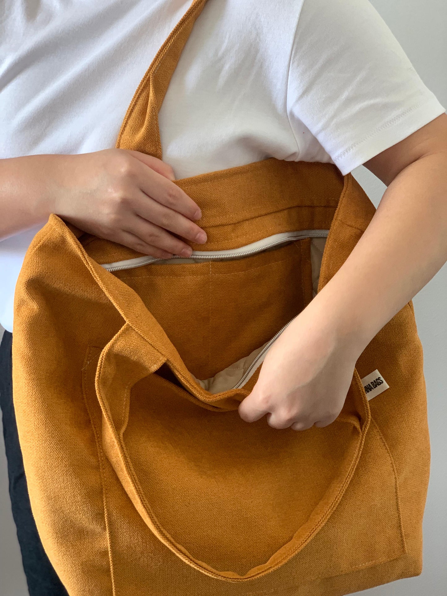 MILA BAGS RUSTIC VELVET MUSTARD